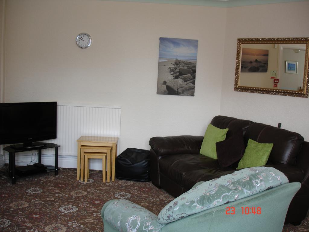Beachmount Holiday Apartments Rhôs-on-Sea 外观 照片